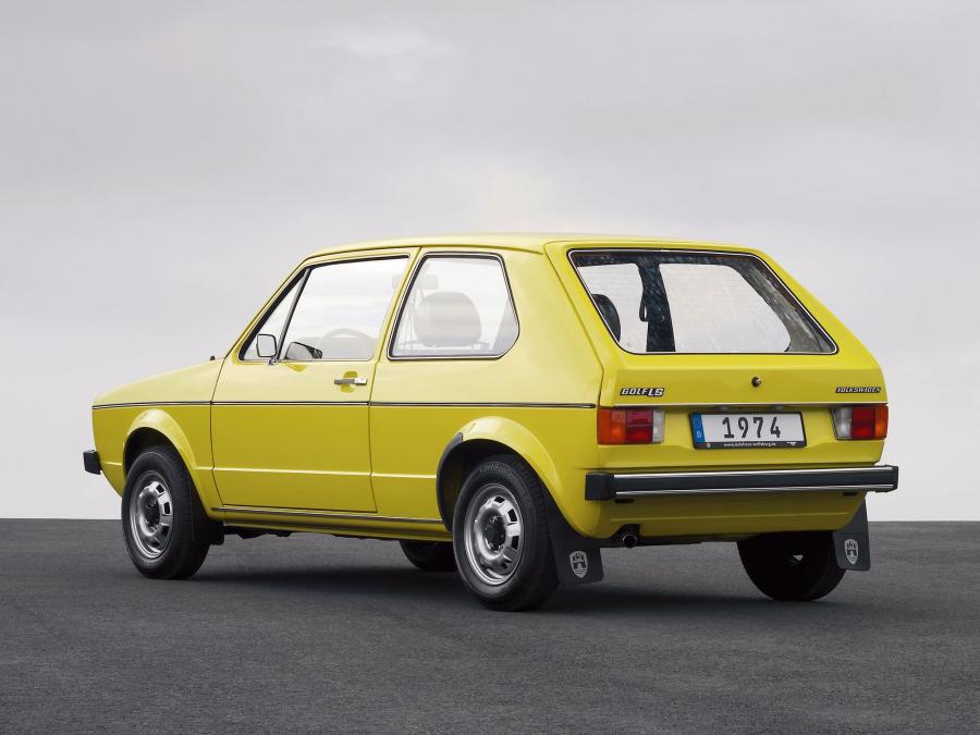 Volkswagen Golf 3-Door 1974 года  (фото 2 из 16)